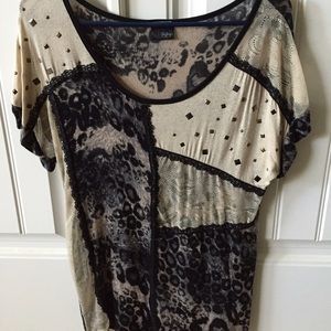 Daytrip size medium shirt. Worn once.