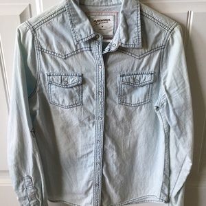 Size medium. Denim shirt