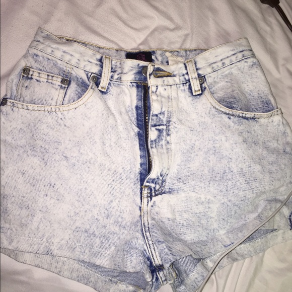 acid wash high waisted shorts - Picture 1 of 2