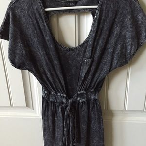 Daytrip size medium shirt.