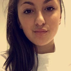 Meet your Posher, Janitsa