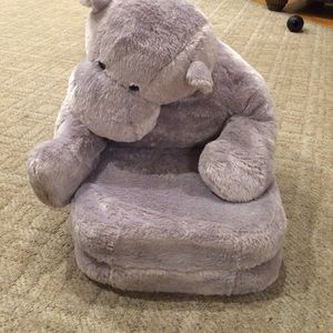 Elephant chair/Elephant bed