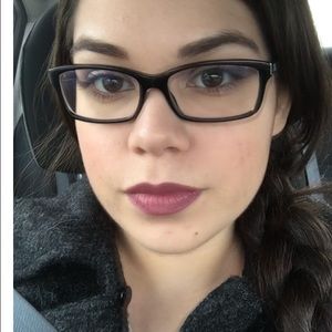 Meet your Posher, Vickmarie