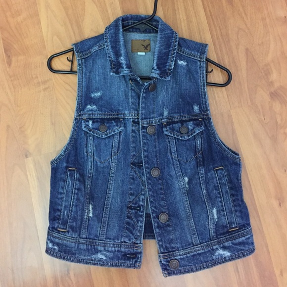 American Eagle Distressed Denim Vest