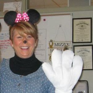 Meet your Posher, Debbie