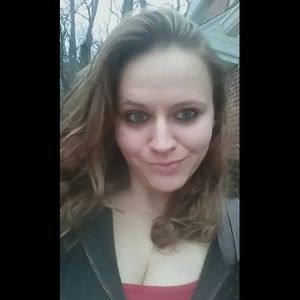 Meet your Posher, Kara