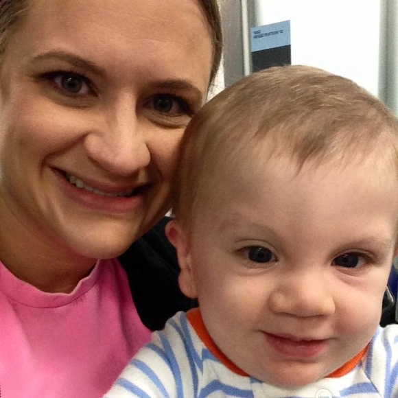 Meet your Posher, Ashley