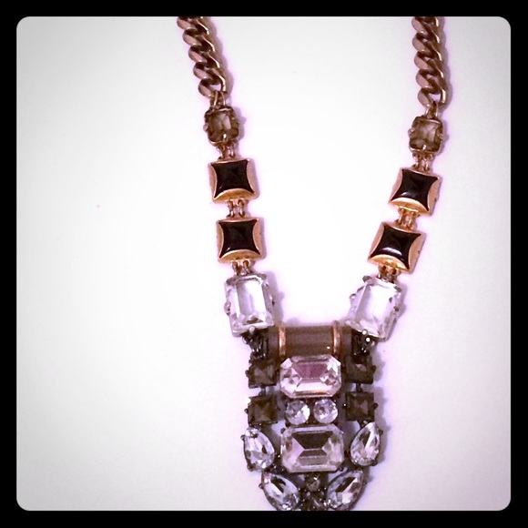 Stella & Dot Necklace gently used