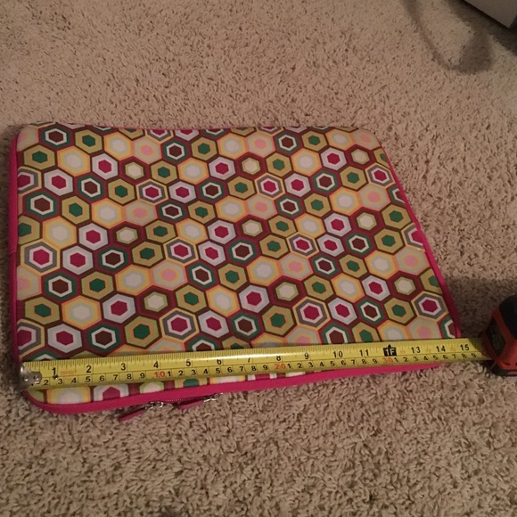 MACBETH LAPTOP CASE - Picture 4 of 4