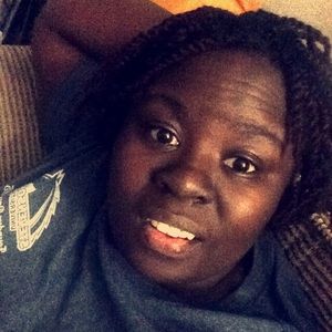 Meet your Posher, Hailey