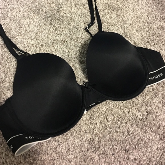 Tommy Hilfiger push up bra