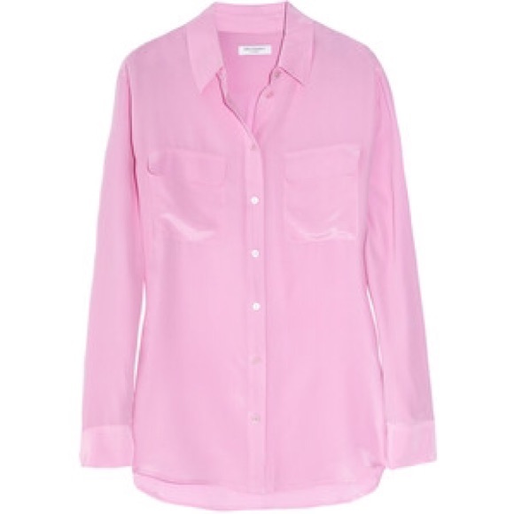 🎀Equipment silk button down.🎀