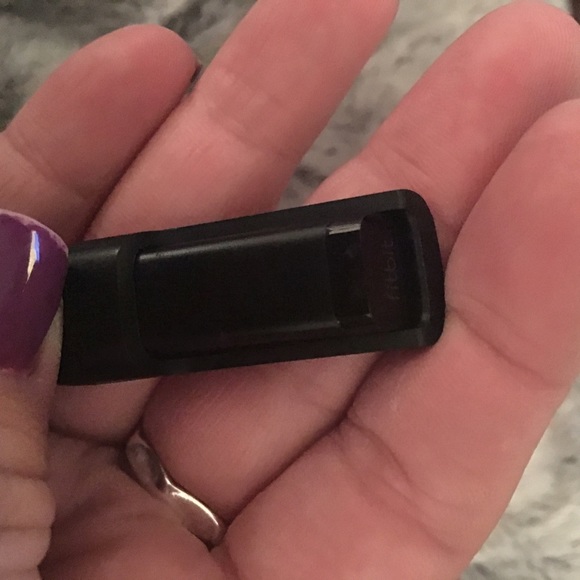 Like NEW Fitbit flex - Picture 3 of 4