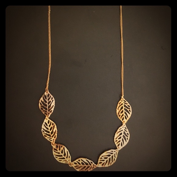 Leaf Necklace