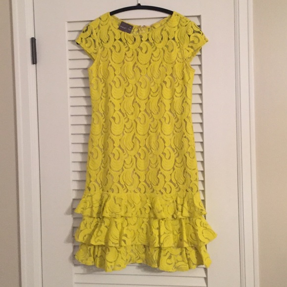 Muse Dresses & Skirts - Bright yellow lace dress 👍🏼🙋🏼