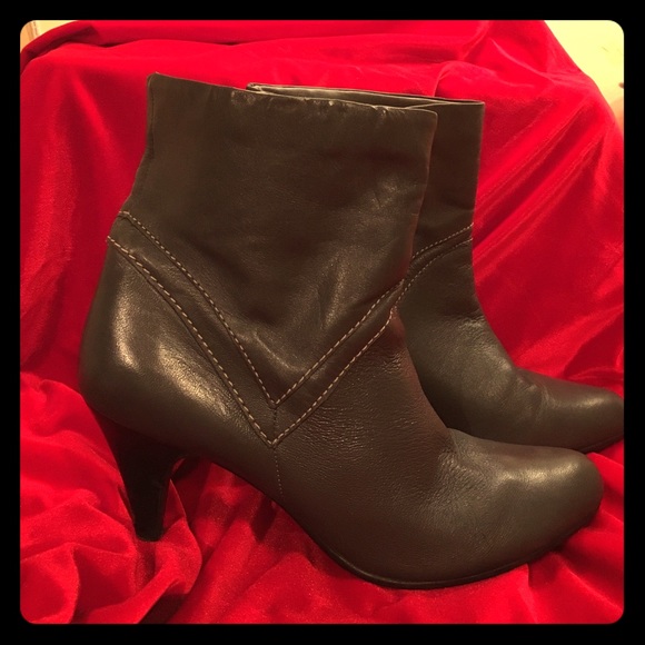 ⚡️Real Leather Chevron Bootie⚡️ - Picture 1 of 4