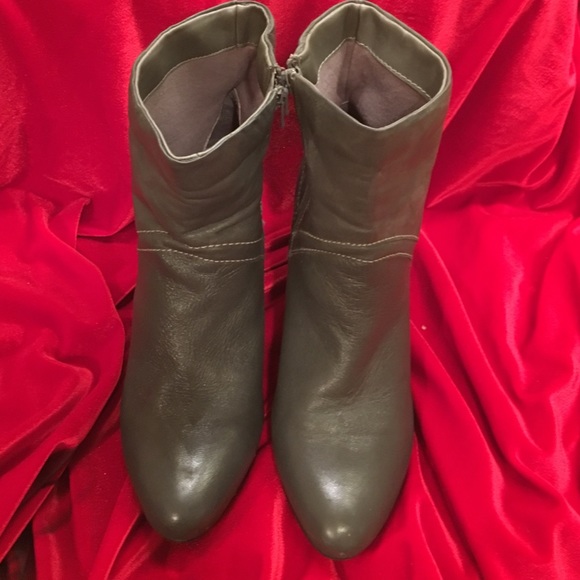 ⚡️Real Leather Chevron Bootie⚡️ - Picture 2 of 4