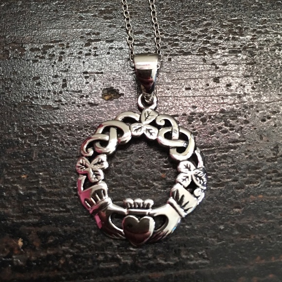 Irish Necklace