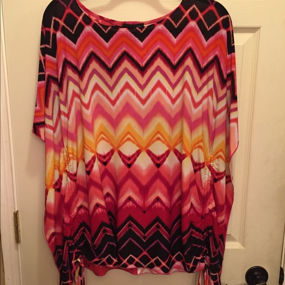 Chevron Ashley Stewart jersey blouse