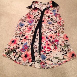 Patterned Sleeveless Top