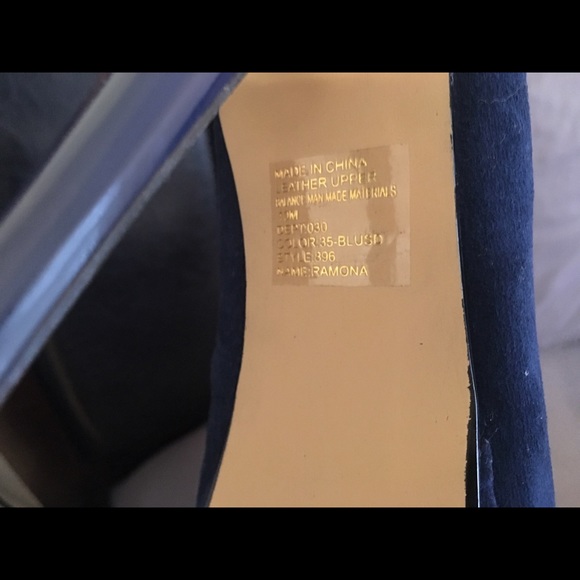 Wild Pair Pumps - Picture 3 of 3