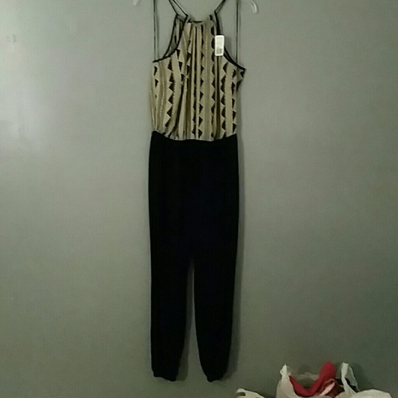 Geo patterned romper