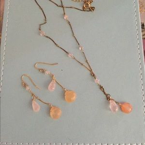 Necklace and earring set