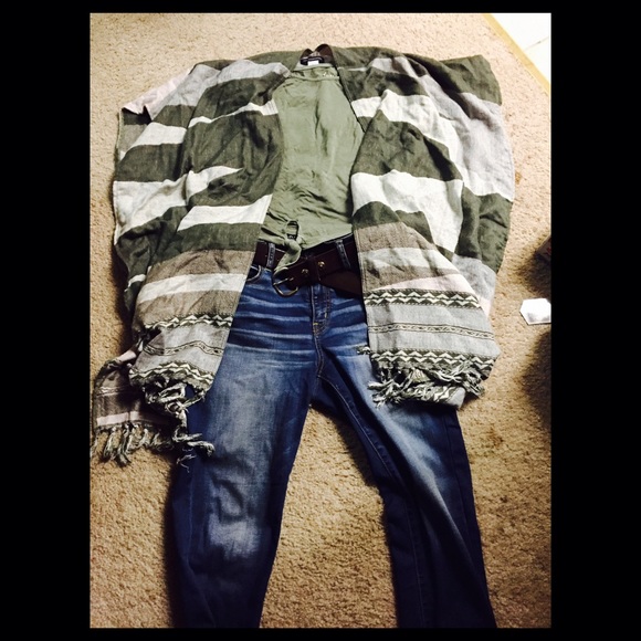 Green boho AEO shawl