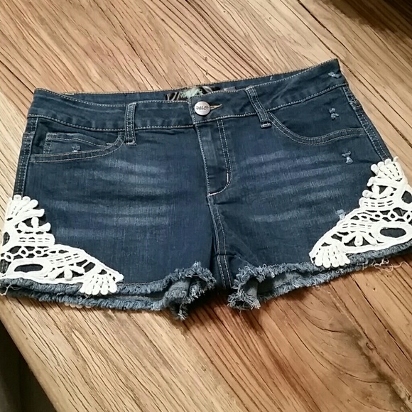 BOHO denim shorts with adorable lace detail