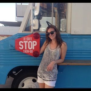 Meet your Posher, Kristin