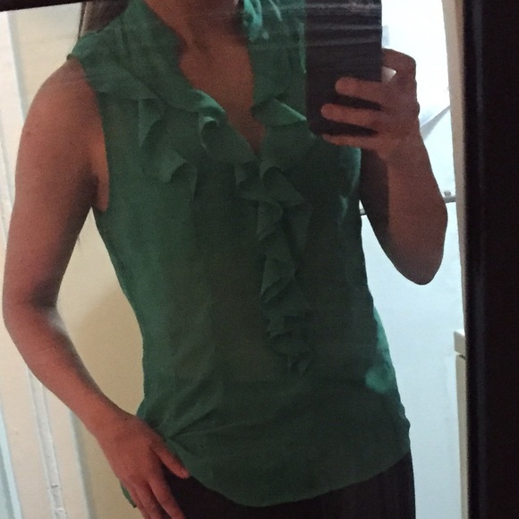 Express Ruffle Tank Size Medium- Green - Picture 2 of 3