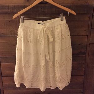 Zara knee length cream skirt