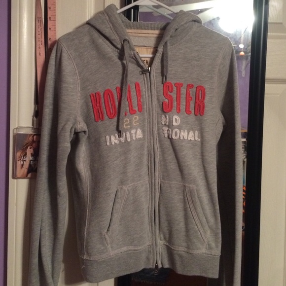 Hollister Zip-up hoodie
