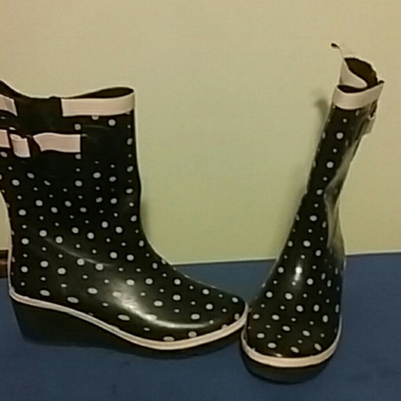 Rain boots