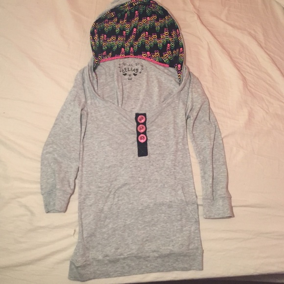Delia's Top