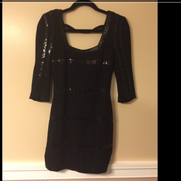 bebe Dresses & Skirts - BeBe BodyCon dress w Sequins.