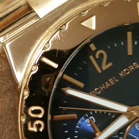 Michael Kors Watch - Picture 4 of 4