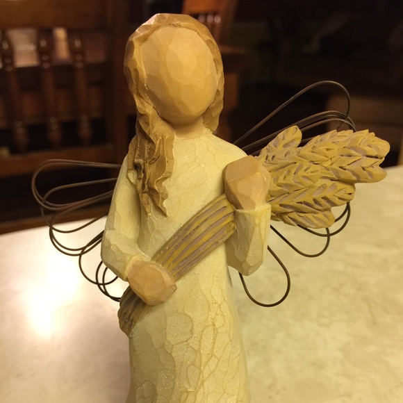 Willow Tree Angel of Autumn Retired Figurine