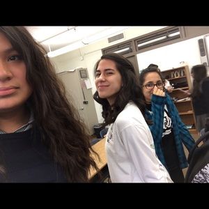 Meet your Posher, Yesenia