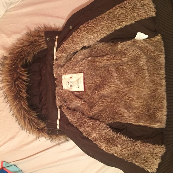 Hollister Coat - Picture 2 of 4