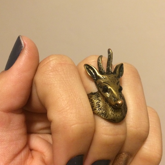 Knuckle ring - Picture 2 of 2