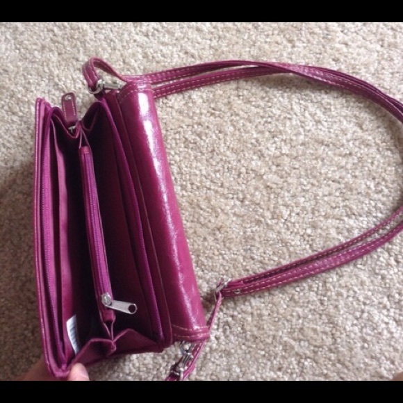 Purse - Picture 3 of 4