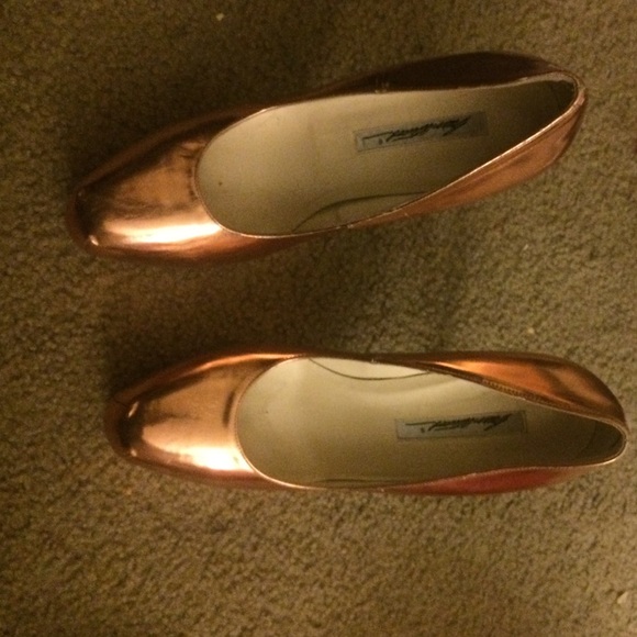 Brian Atwood Pumps