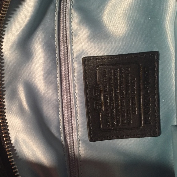 Authentic Coach Purse - Picture 2 of 4