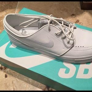 🎉 SALE 🎉 Tonight Only! Nike Zoom Stefan Janoski