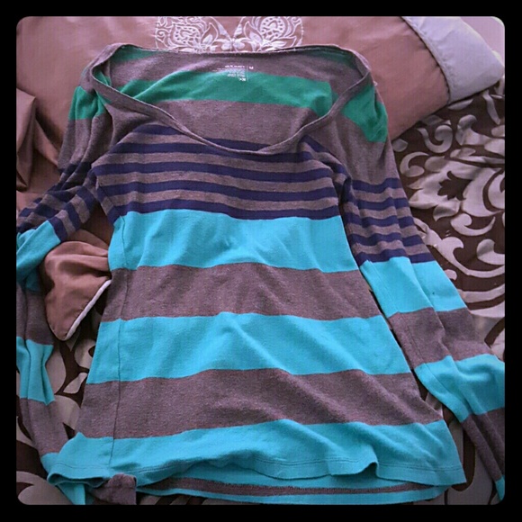Old Navy long sleeve