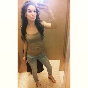 Meet your Posher, Monica