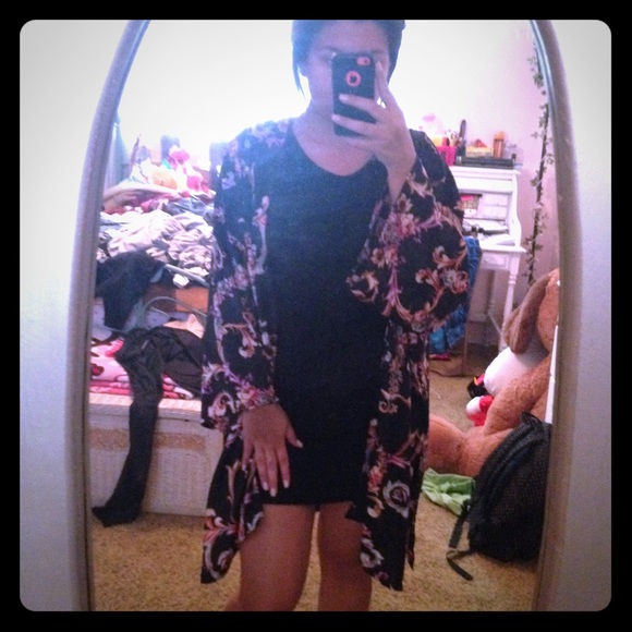 Floral kimono