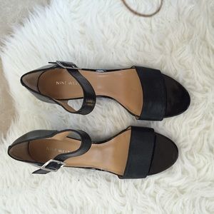 Wedge sandals
