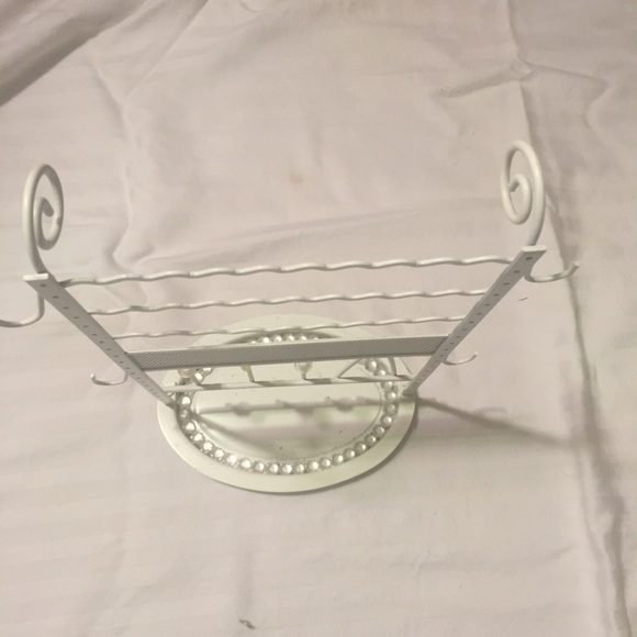 Jewelry rack - Picture 2 of 3